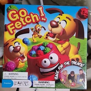 Go Fetch! Preschool Game (Age 3+) from Esdevium Games 2013 - New Factory Sealed